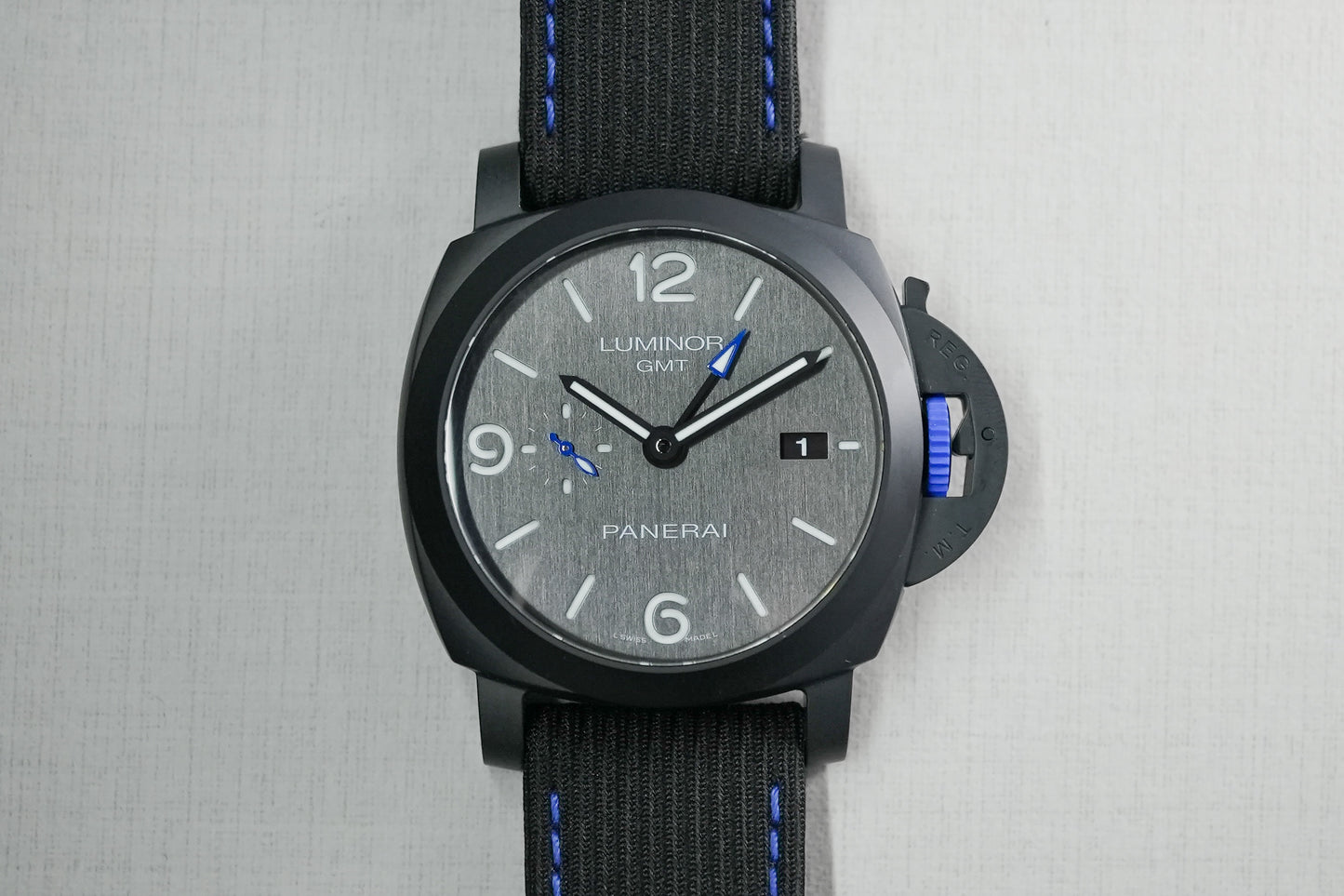 Panerai Luminor GMT Bucherer Blue Base Limited Edition 288 Pieces PAM01176 PAM1176 PAM 1176 PAM 01176