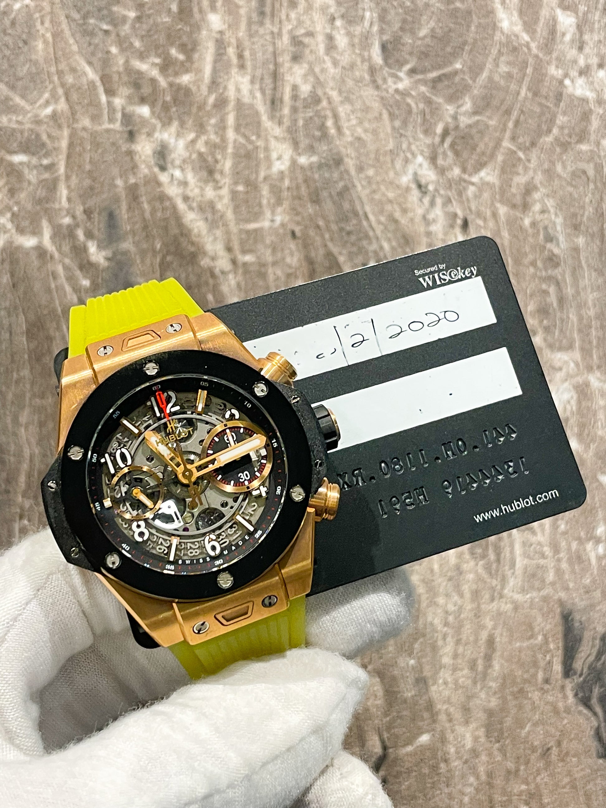 Hublot Big Bang Unico King Gold Skeleton 44mm 441.OM.1180.RX - Watch with Authentication