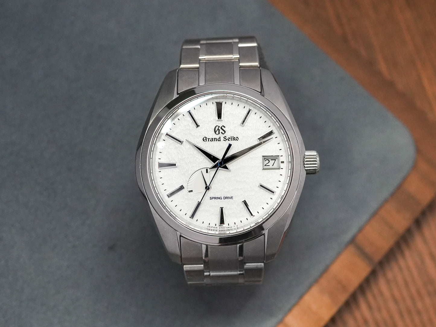 Grand Seiko Snowflake Springdrive Heritage Collection 40mm SBGA211