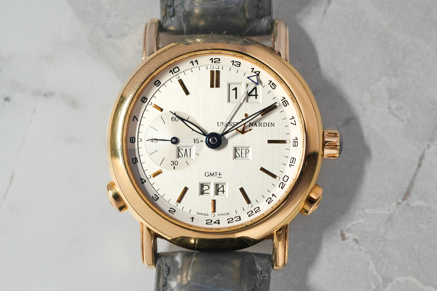 Ulysse Nardin GMT Perpetual in 18K Rose Gold 326-22