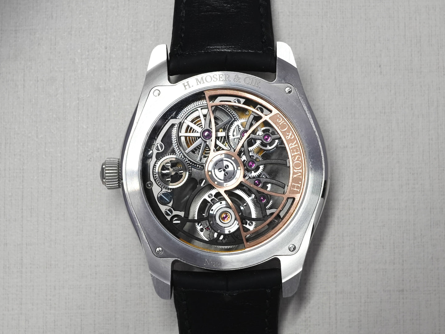 H.Moser & Cie Cylindrical Tourbillon Pioneer Moser 42mm 3811-1200