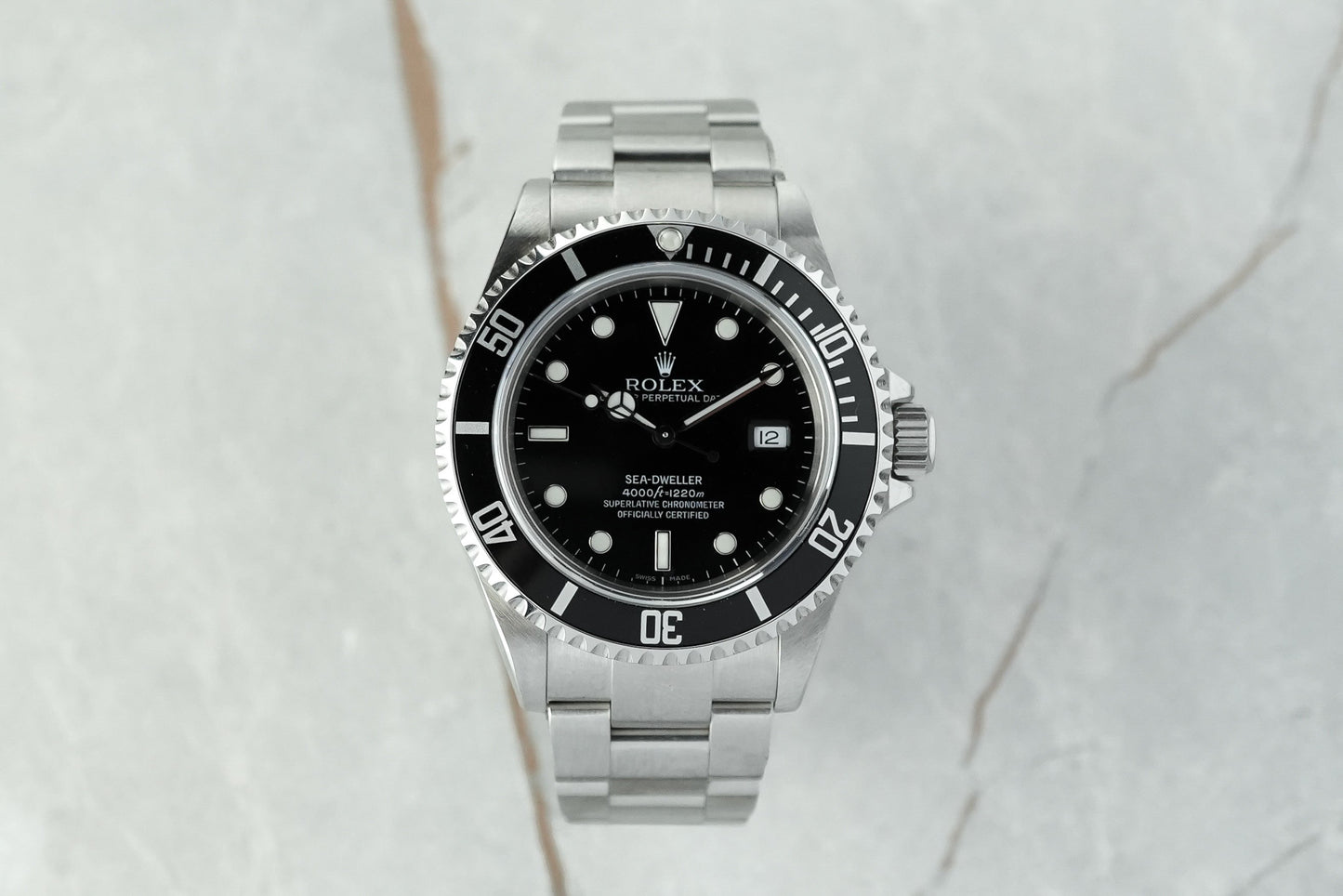 Rolex Sea-Dweller 4000 16600 - Front View