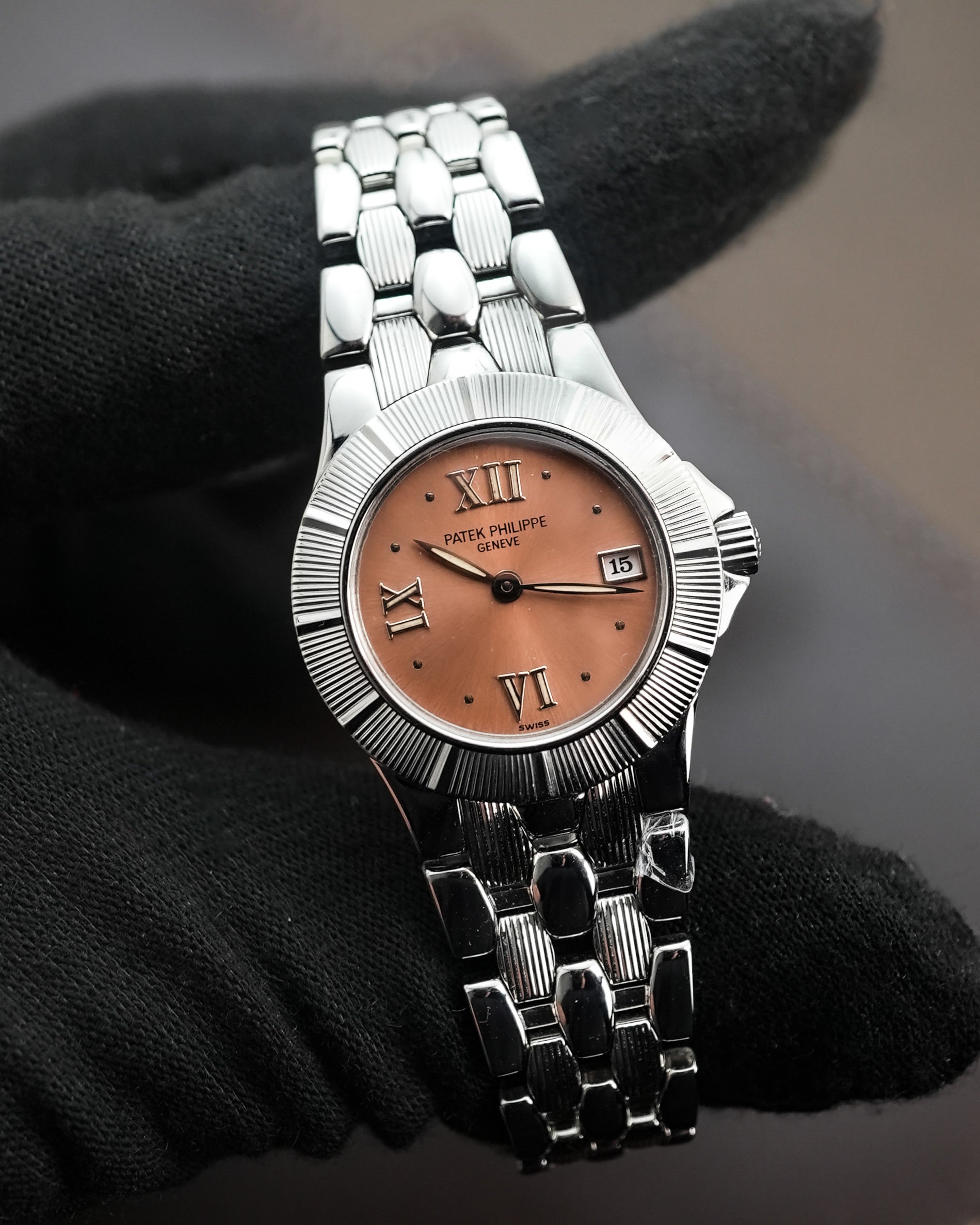 Patek Philippe Neptune Salmon Dial 27mm Quartz 4880