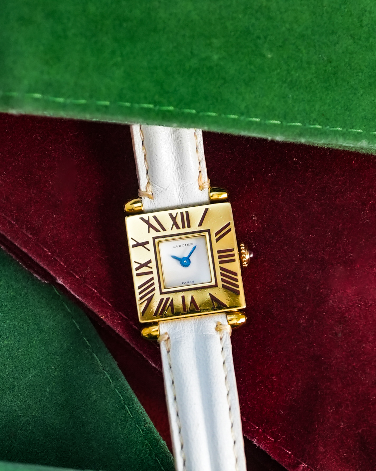 Cartier Obus Tank Paris Quadrant in 18K Solid Yellow Gold Quartz 89070153